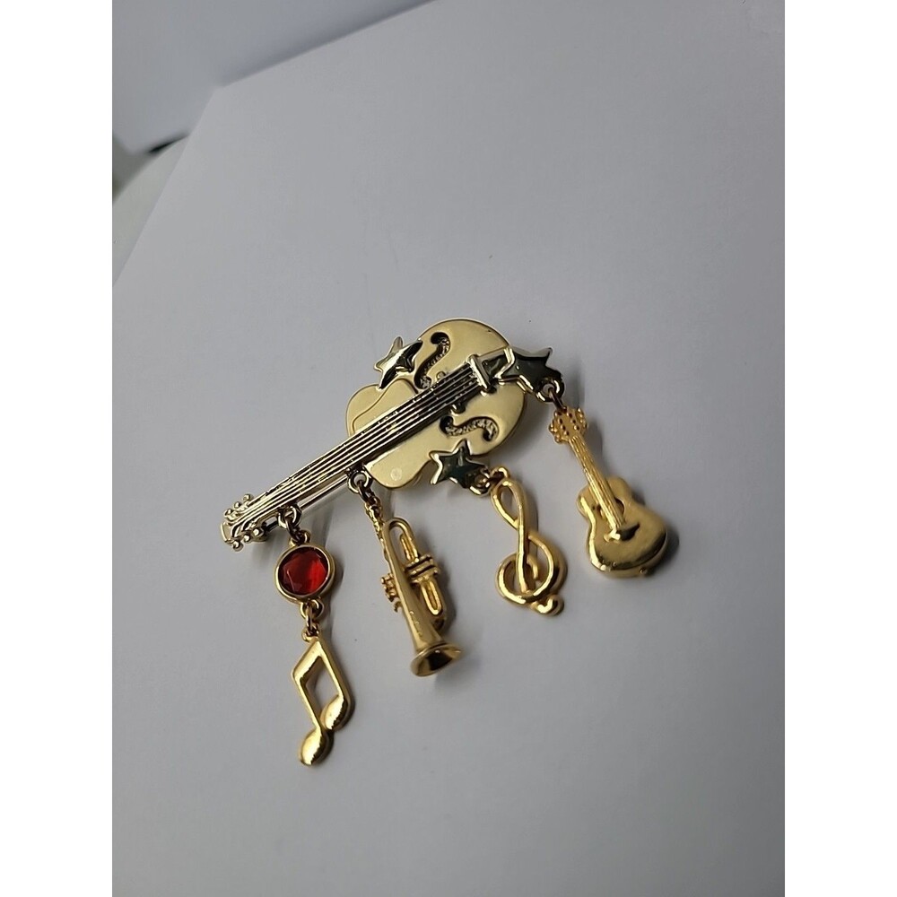 Vintage Gold Tone Music Charm Brooch Violin Guitar Trumpet Treble Clef Dangle‎